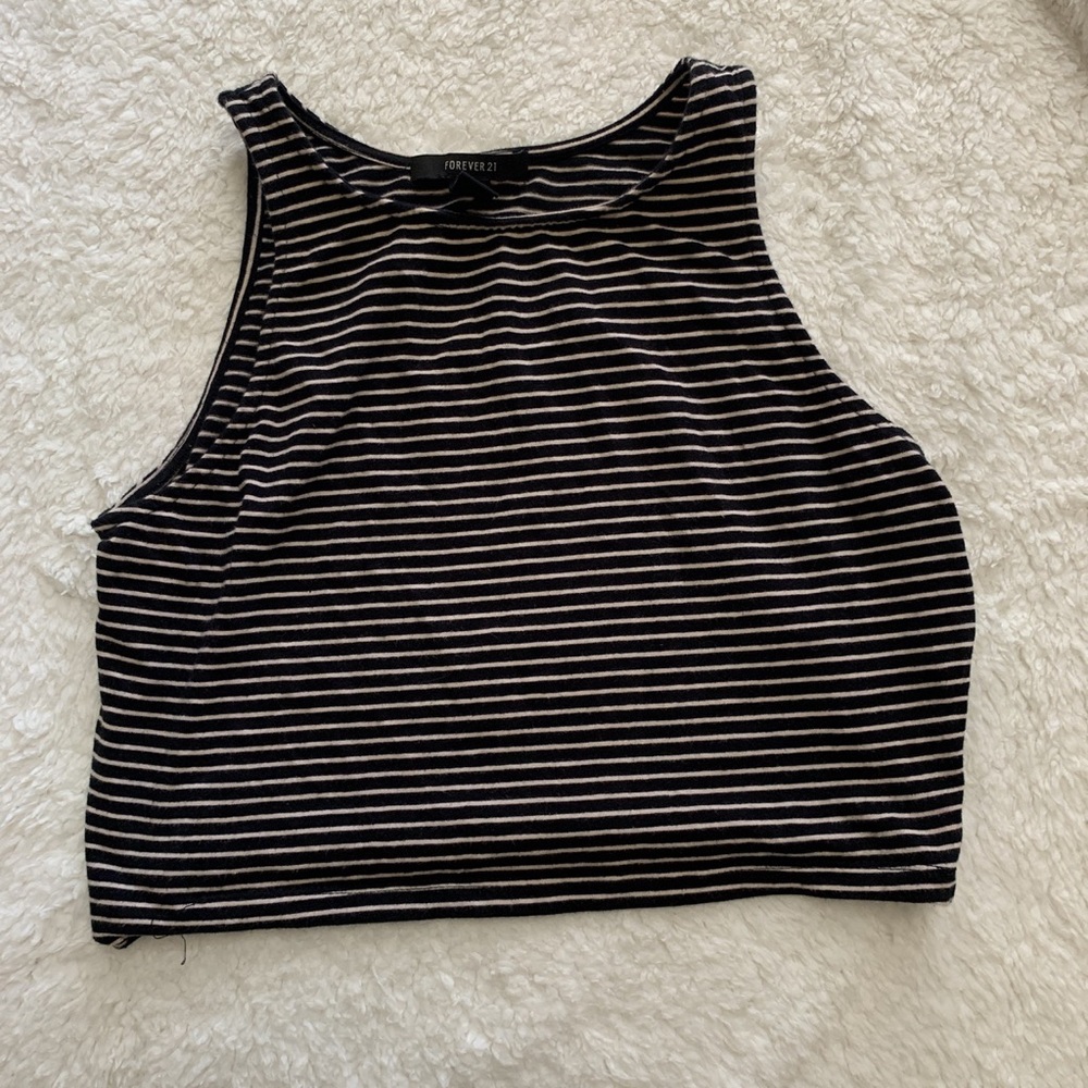Super cute crop top